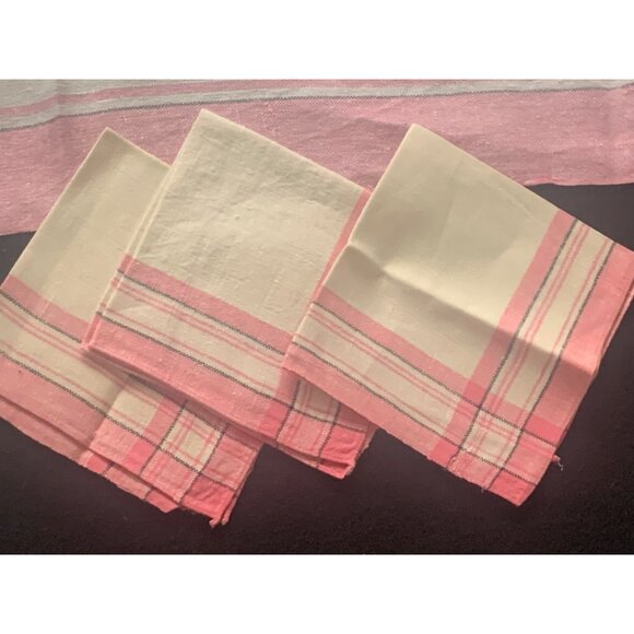 Vintage Plaid Cotton Tablecloth & Napkin Set in Pink & Aqua 48 inch - Picture 3 of 16